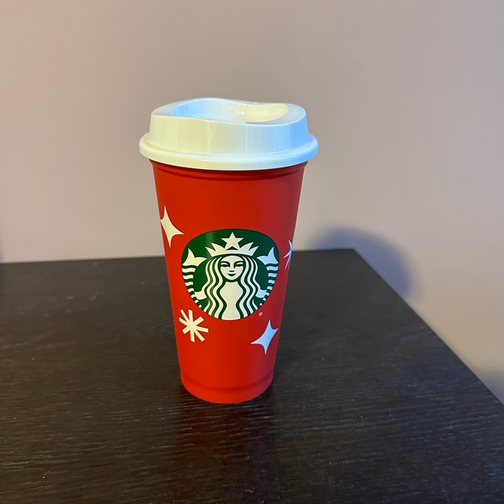NEW “Starbucks” 25 Years of Holiday Cup Cheer